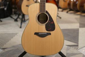 雅马哈FG830 二手95新 IJJ100724