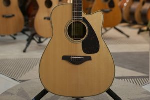 雅马哈FGX830C 二手95新 IHJ221809