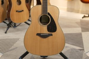 雅马哈FG830 二手95新 IJZ050625