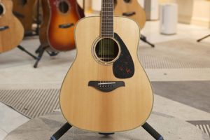 雅马哈FG830 二手98新 IKJ041774