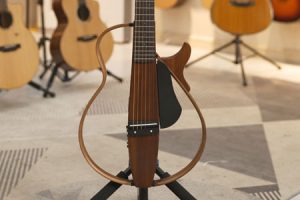 雅马哈SLG200S 二手99新 IJJ220045