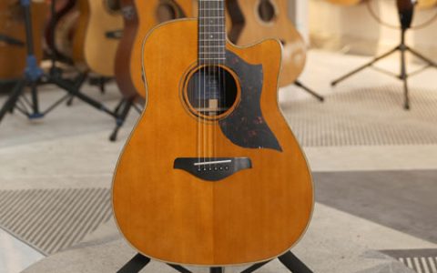 雅马哈A3R 二手99新 41寸全单电箱 状态手感极佳