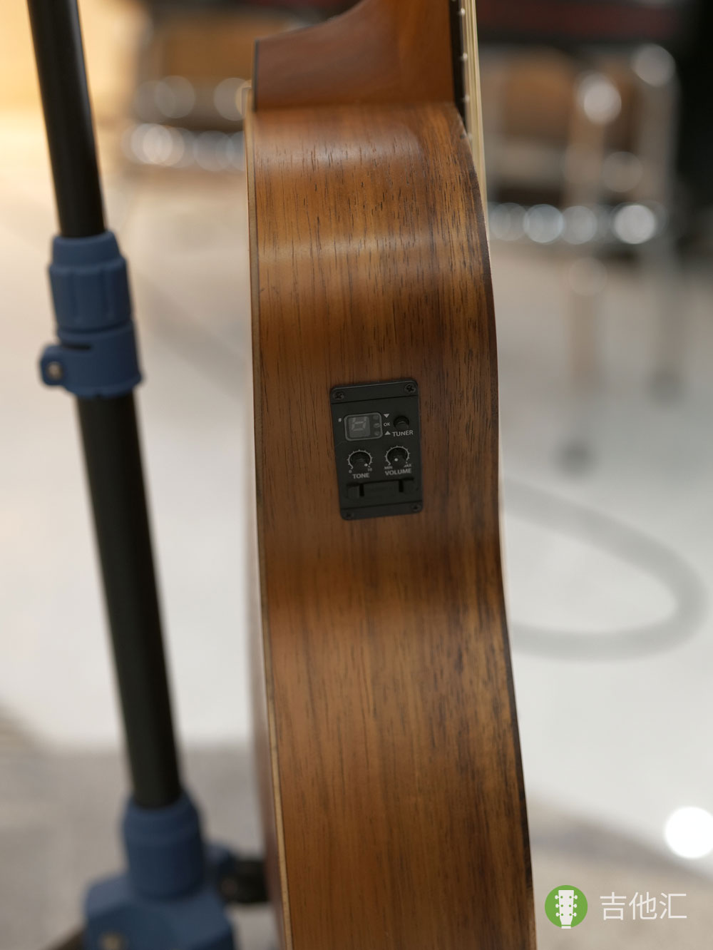泰勒GS mini 拾音器实拍图