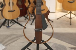 雅马哈SLG200S 二手9成新 IHZ250054