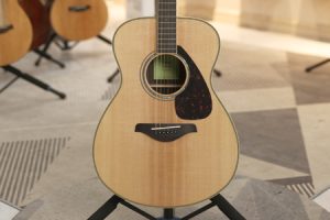 雅马哈FS830 二手98新 IJM090095