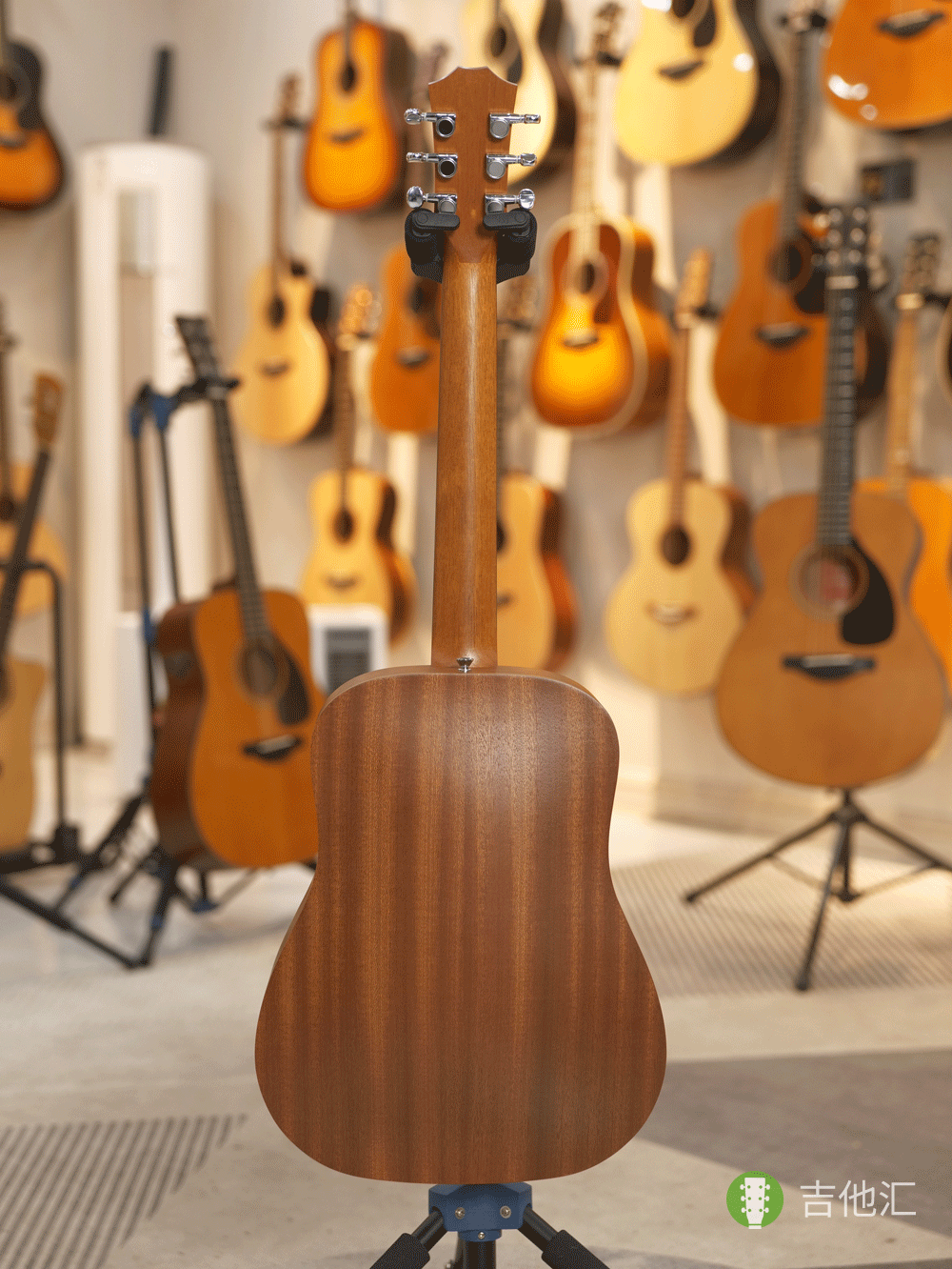 泰勒BT2 背面实拍图