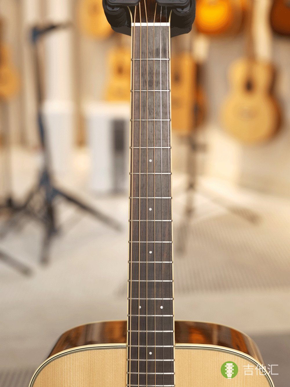 雅马哈FG830 指板实拍图