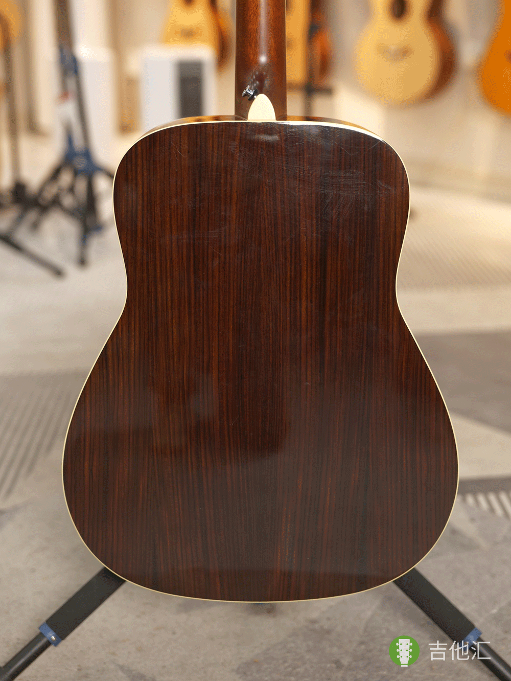 雅马哈FG830 背板实拍图