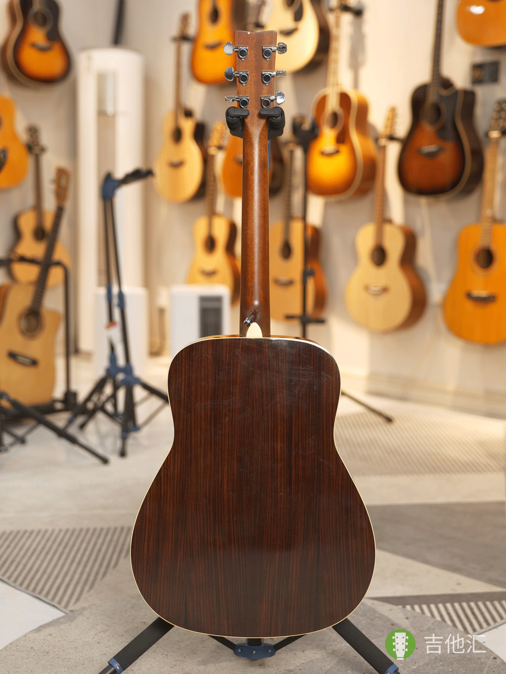 雅马哈FG830 背面实拍图