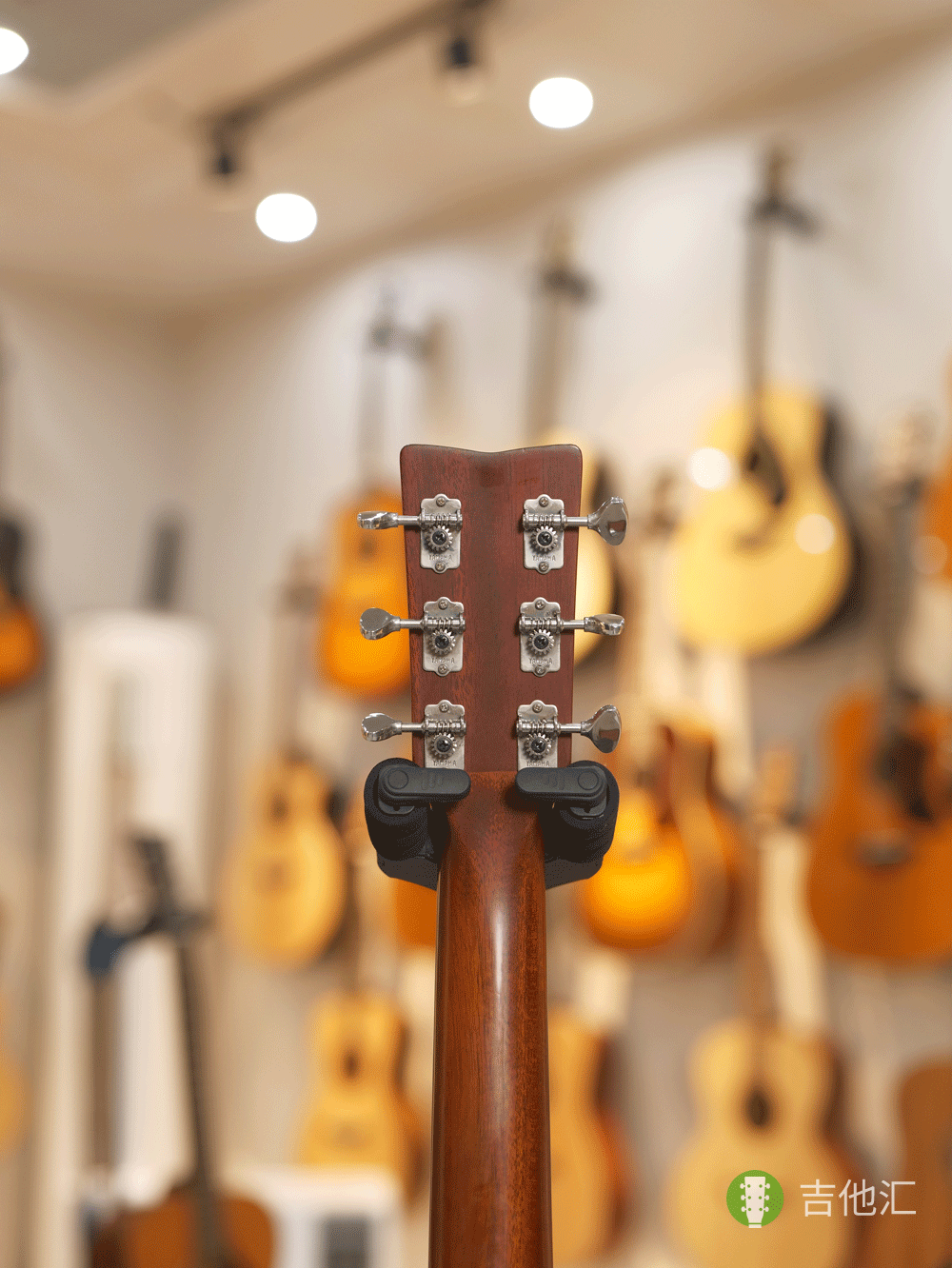 雅马哈FGX5 弦钮实拍图