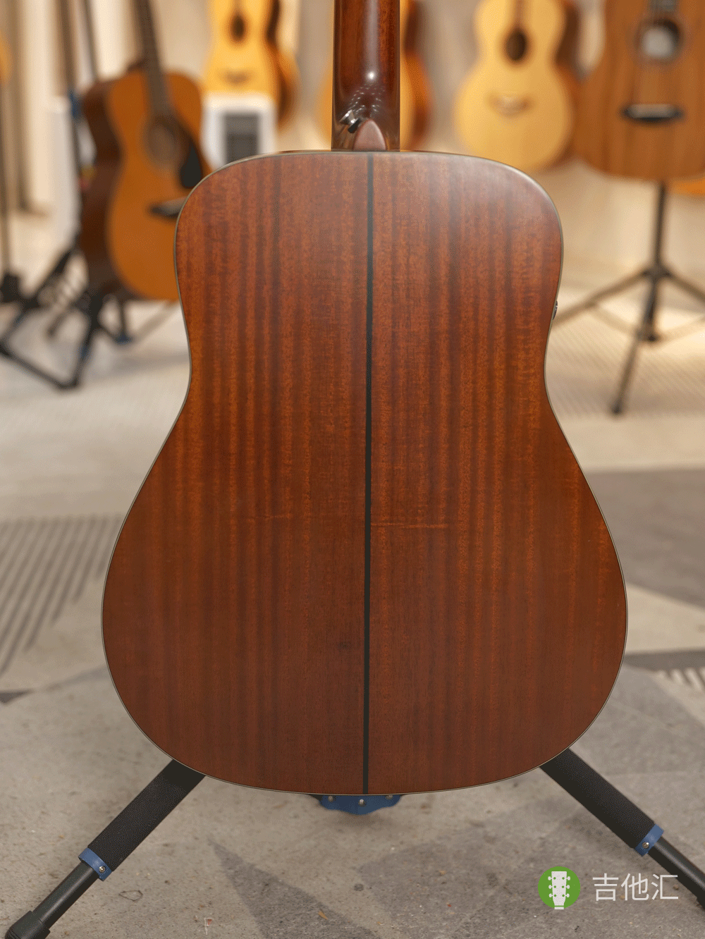 雅马哈FGX5 背板实拍图