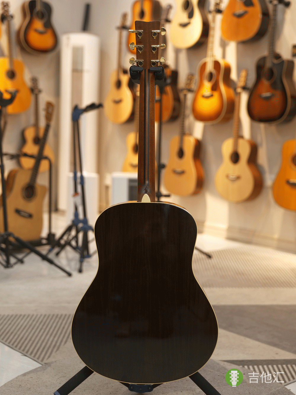 雅马哈LL6 背面实拍图