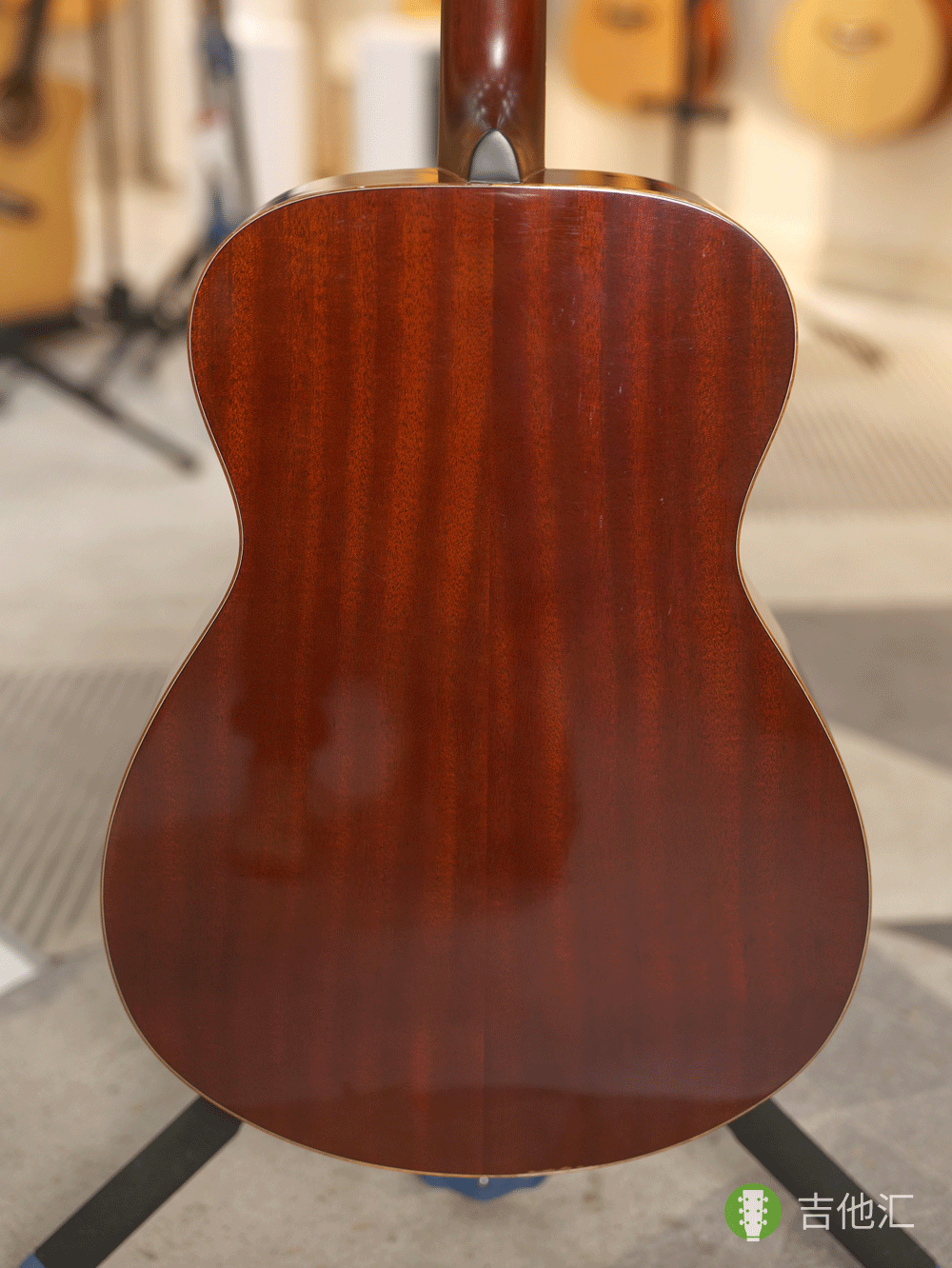 雅马哈FS850 背板实拍图