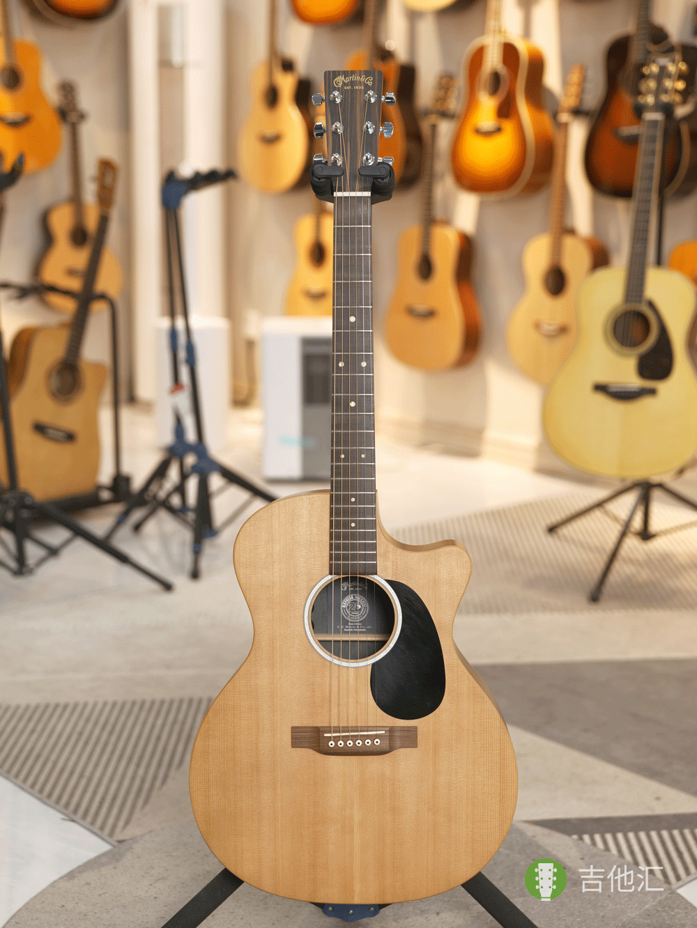 马丁GPCX1AE-20th 正面实拍图