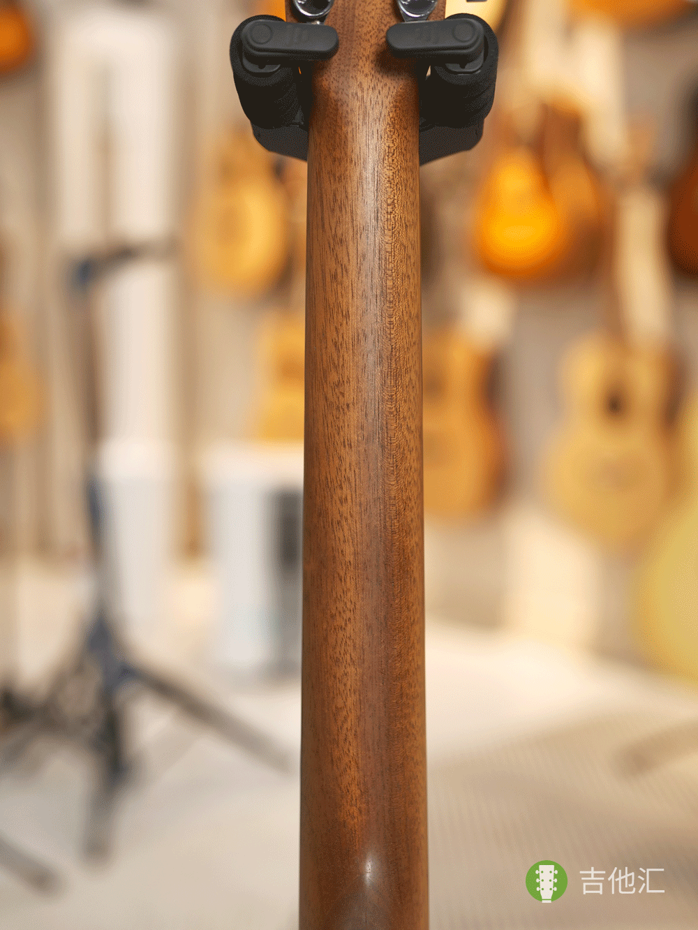 马丁GPCX1AE-20th 琴颈实拍图