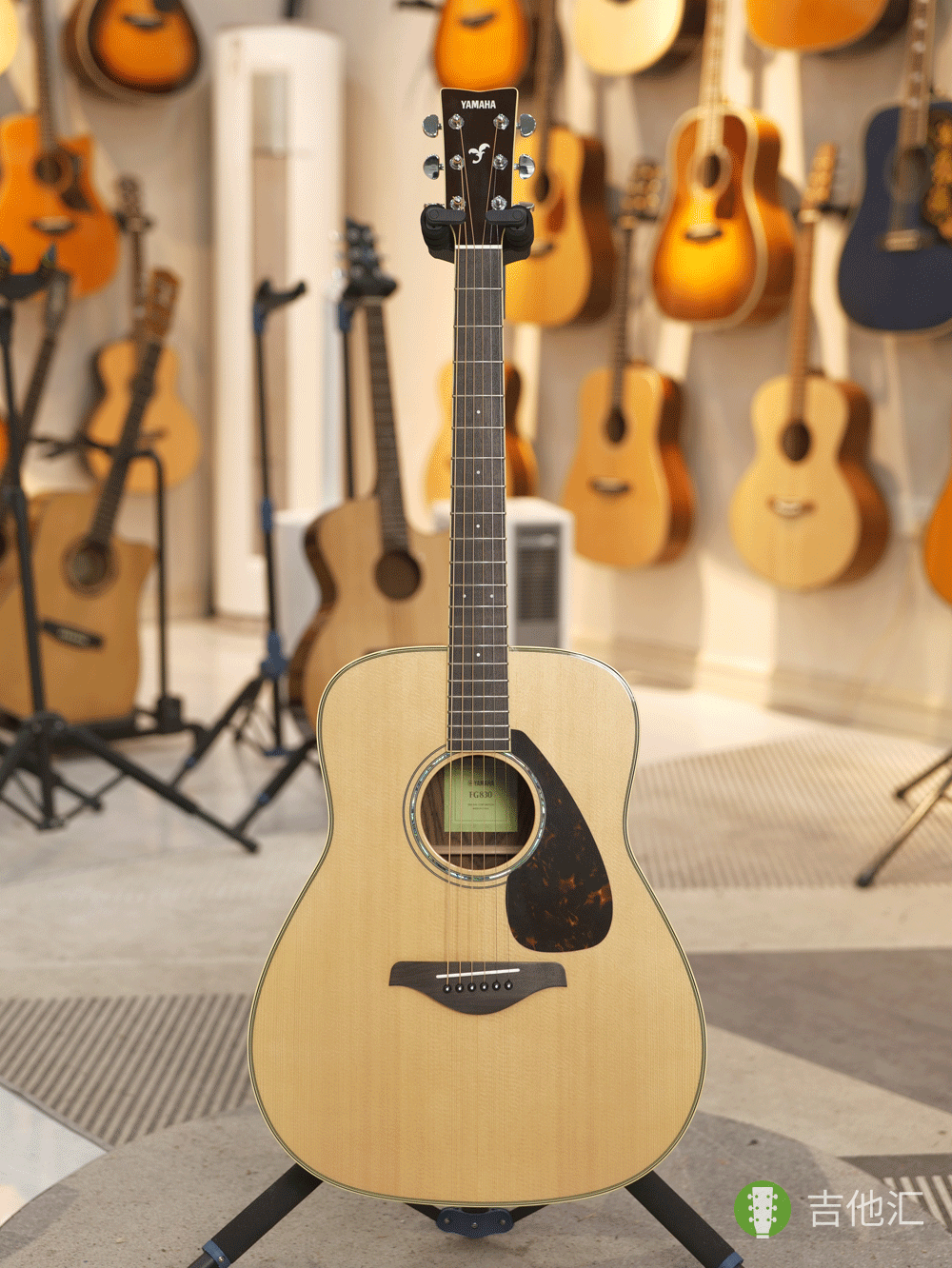 雅马哈FG830 正面实拍图