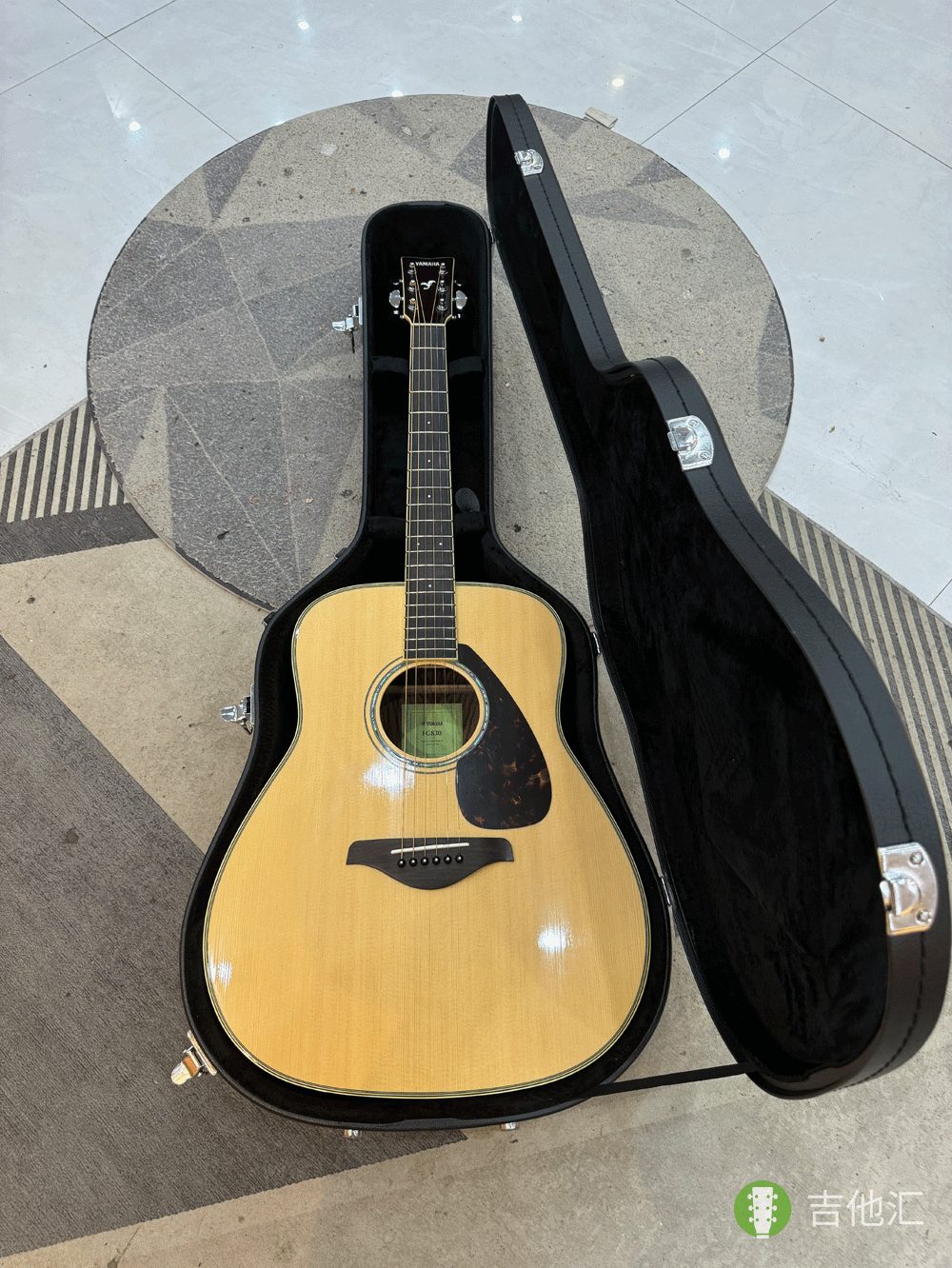 雅马哈FG830 琴盒实拍图2