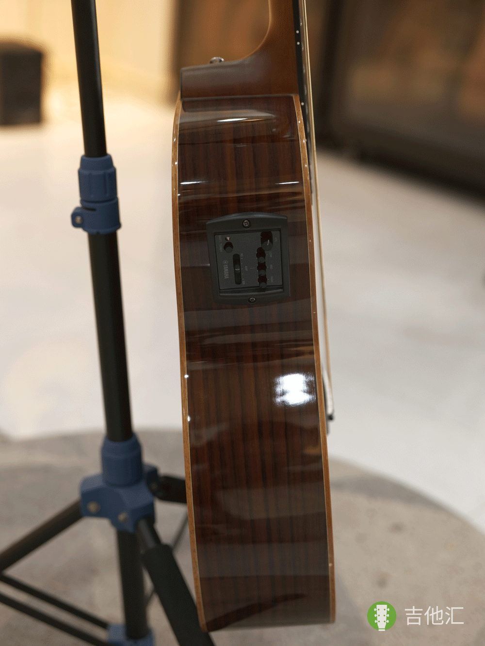 雅马哈AC1R 拾音器实拍图