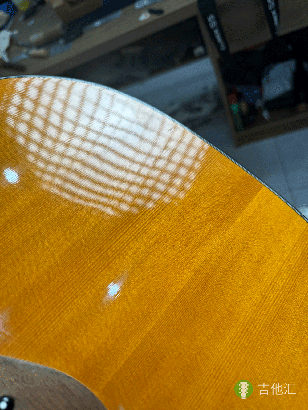 雅马哈FGX800CVN 面板磕碰实拍图