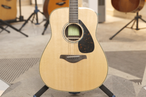 雅马哈FG830 二手95新 IIN071609