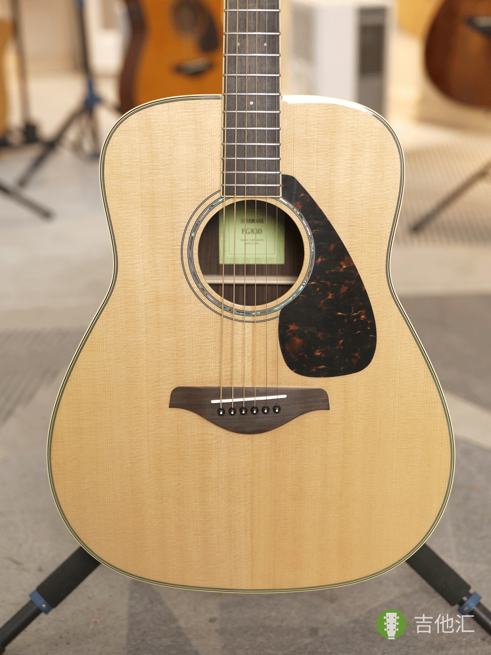 雅马哈FG830 面板实拍图