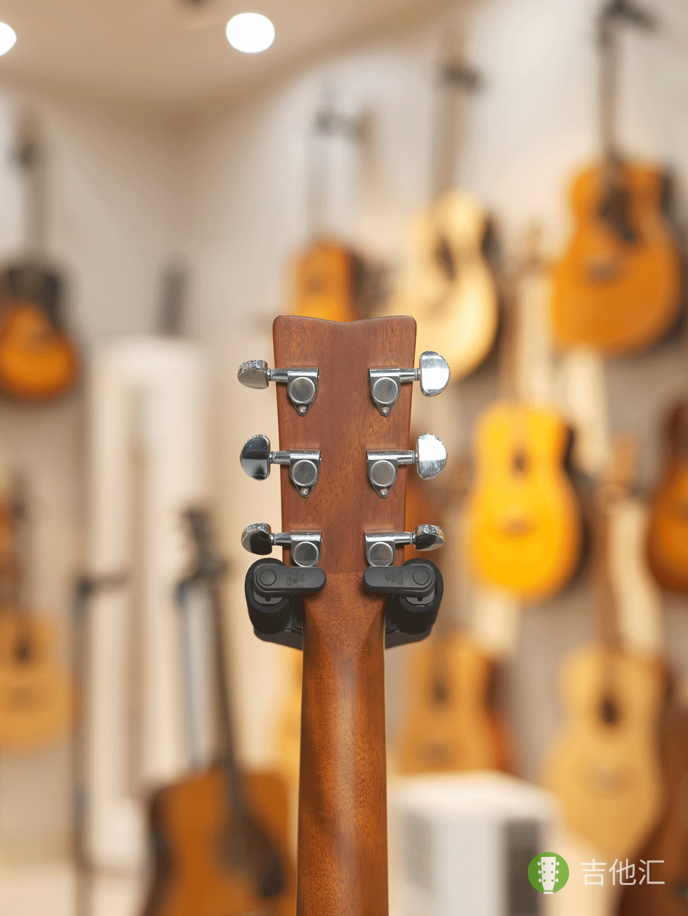 雅马哈FG830 弦钮实拍图