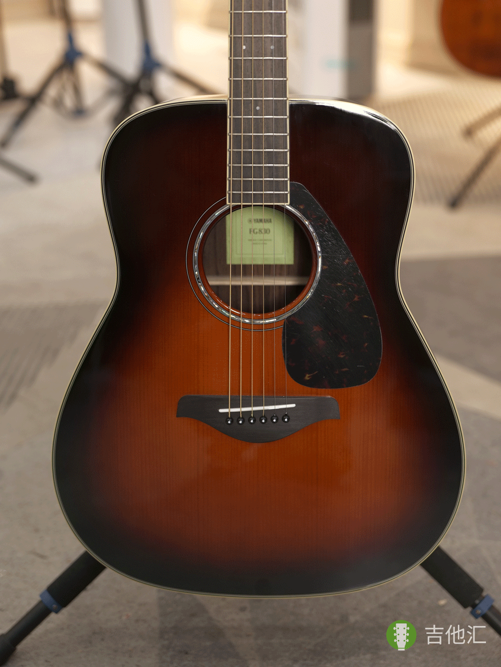 雅马哈FG830 面板实拍图