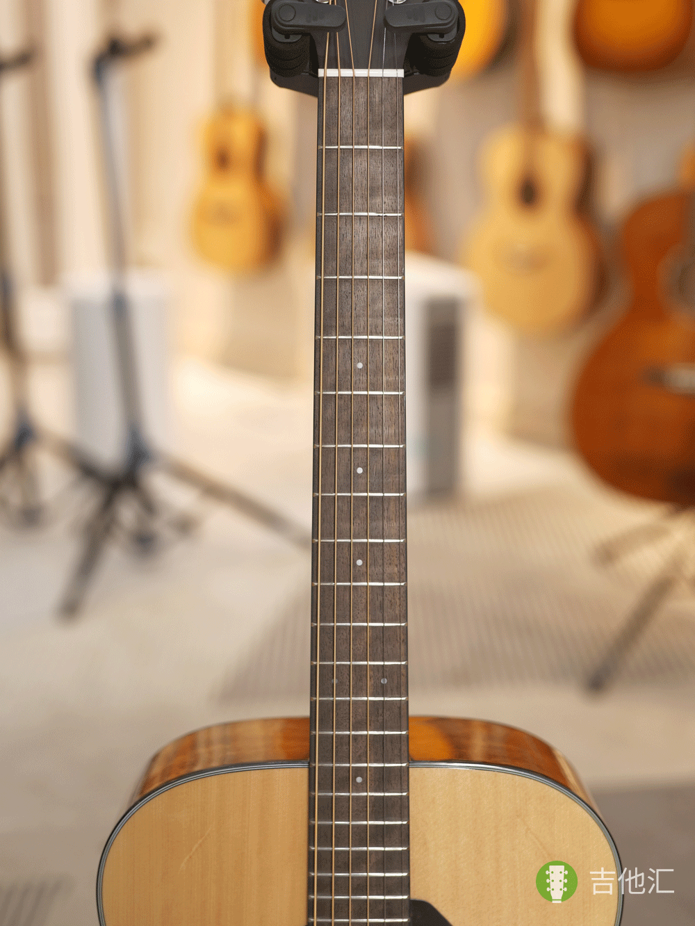 雅马哈FS800 指板实拍图