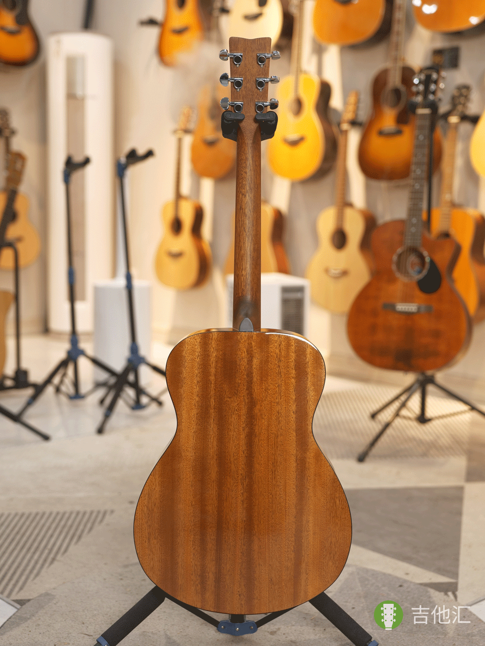 雅马哈FS800 背面实拍图