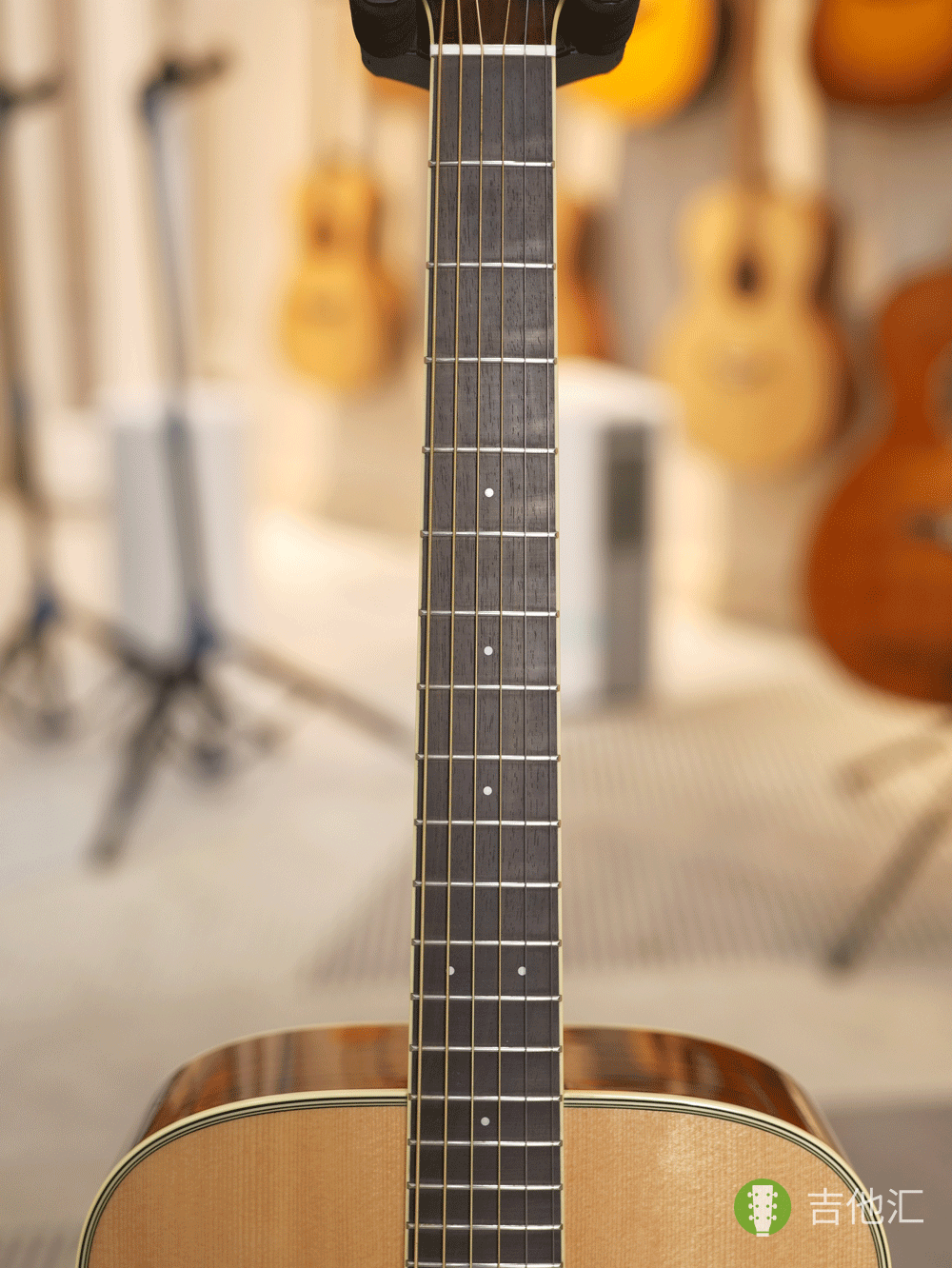 雅马哈FG830 指板实拍图