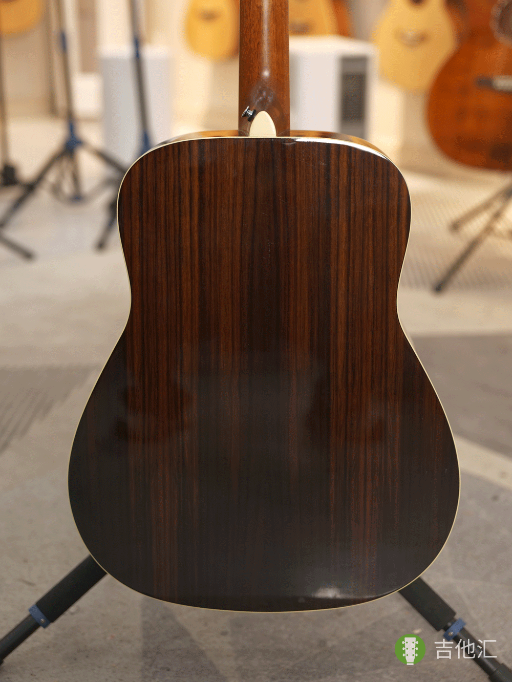 雅马哈FG830 背板实拍图