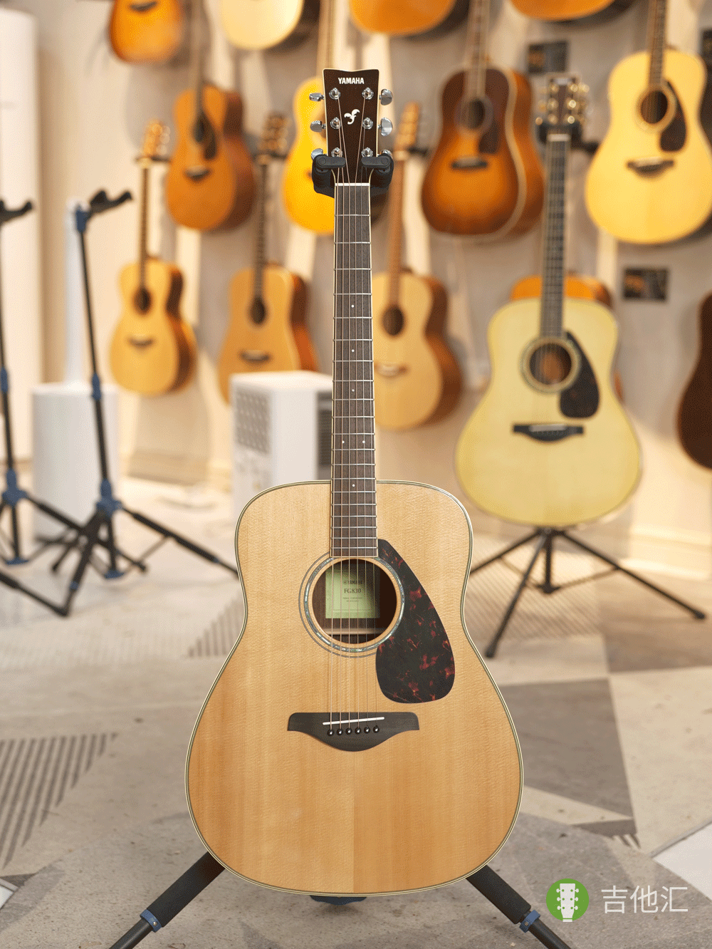 雅马哈FG830 正面实拍图