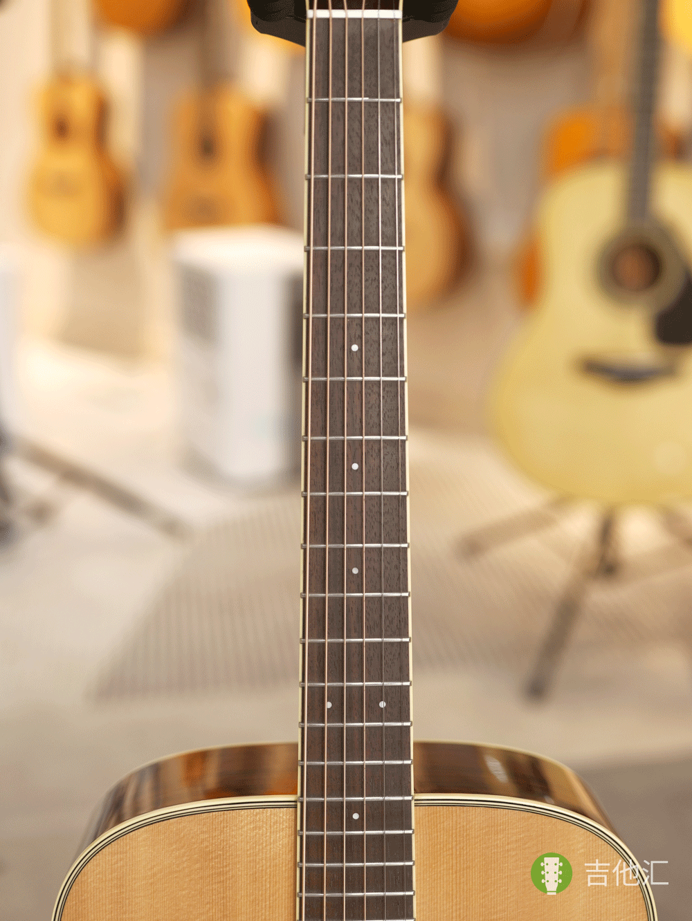 雅马哈FG830 指板实拍图