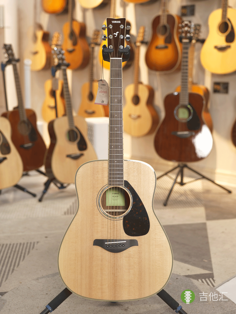 雅马哈FG830 正面实拍图