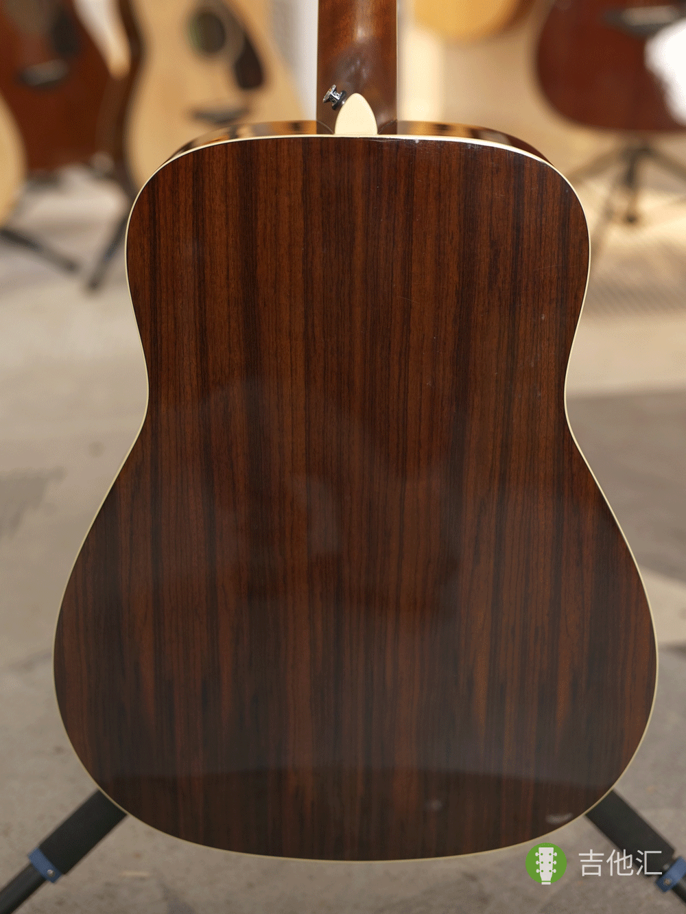 雅马哈FG830 背板实拍图