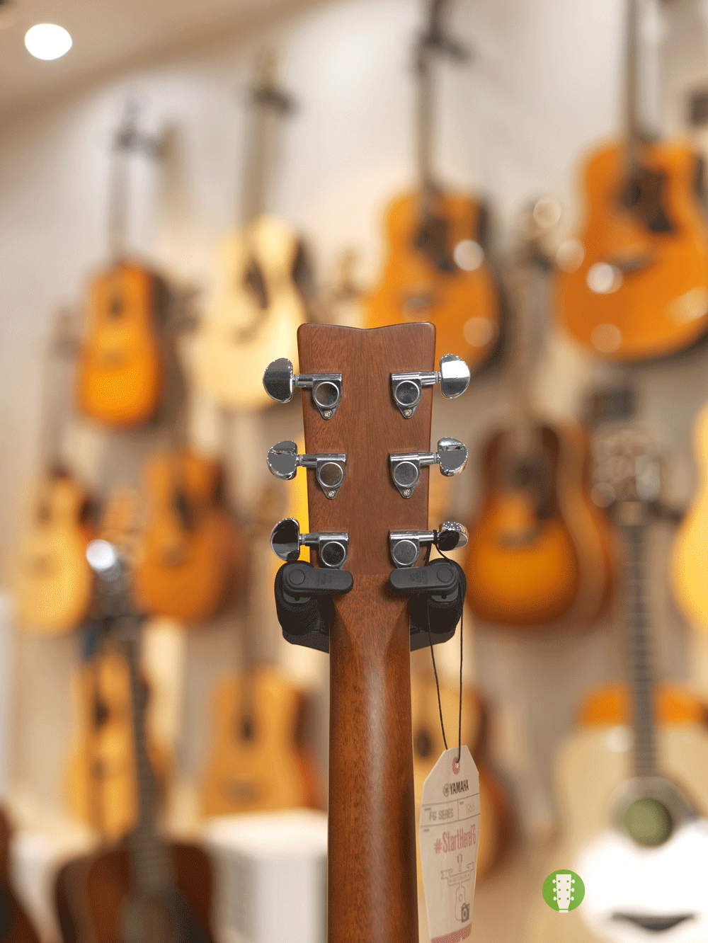 雅马哈FG830 弦钮实拍图