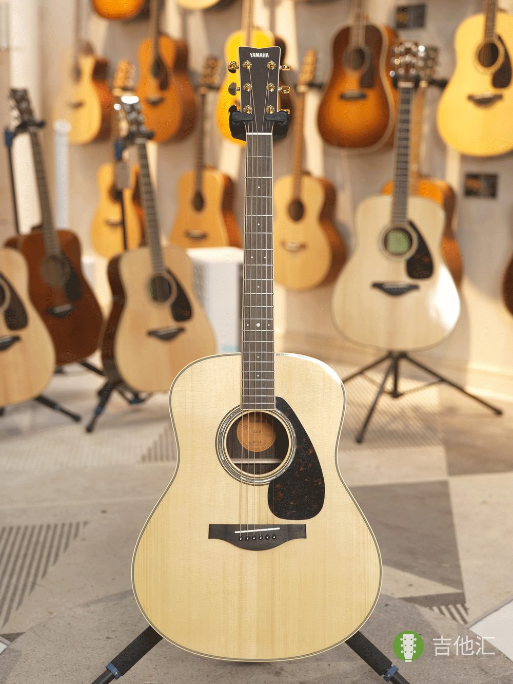 雅马哈LL6 正面实拍图