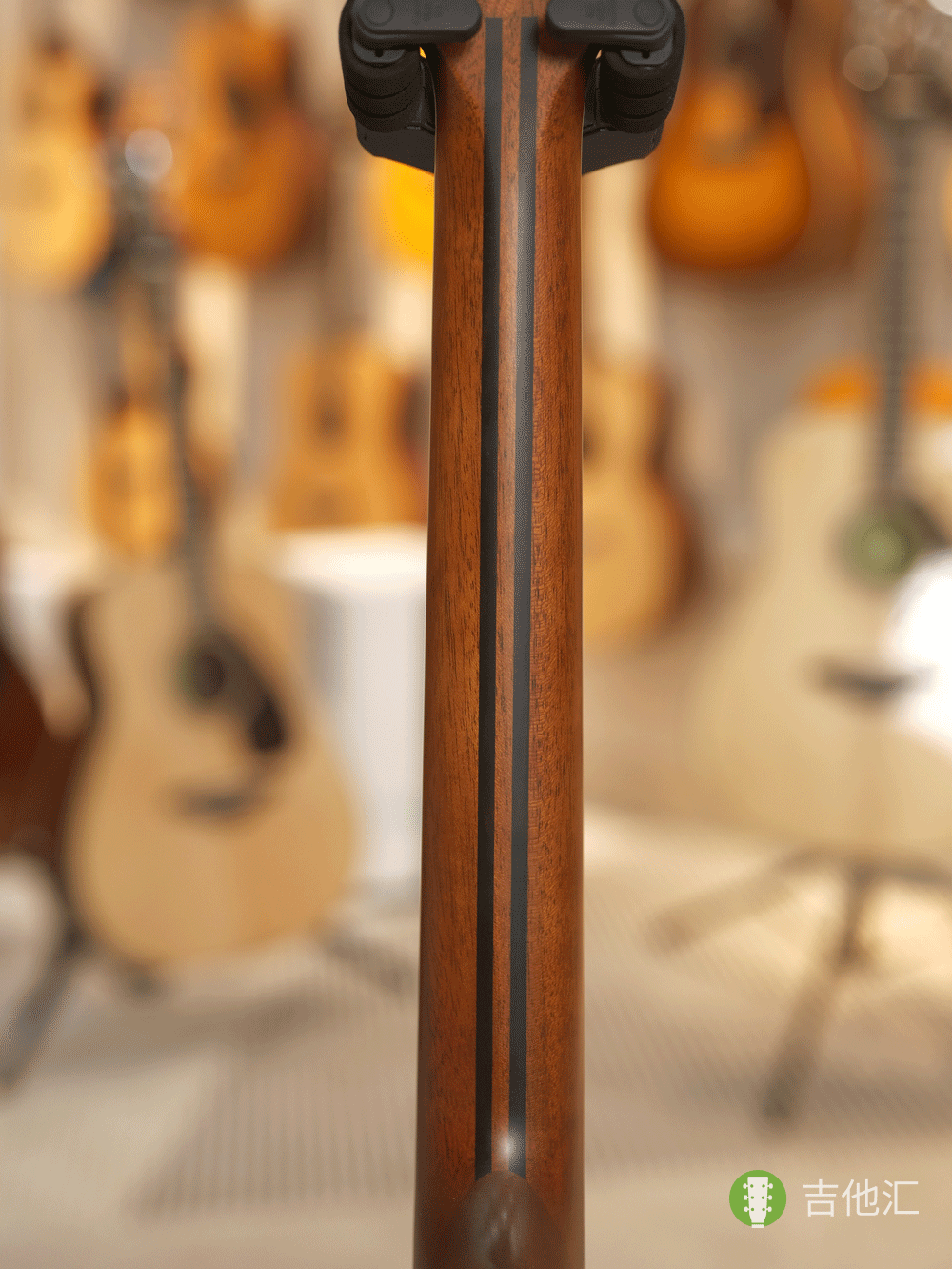 雅马哈LL6 琴颈实拍图