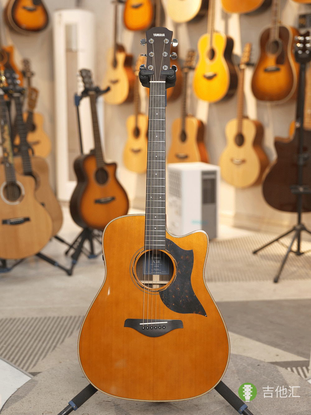 雅马哈A3R 正面实拍图