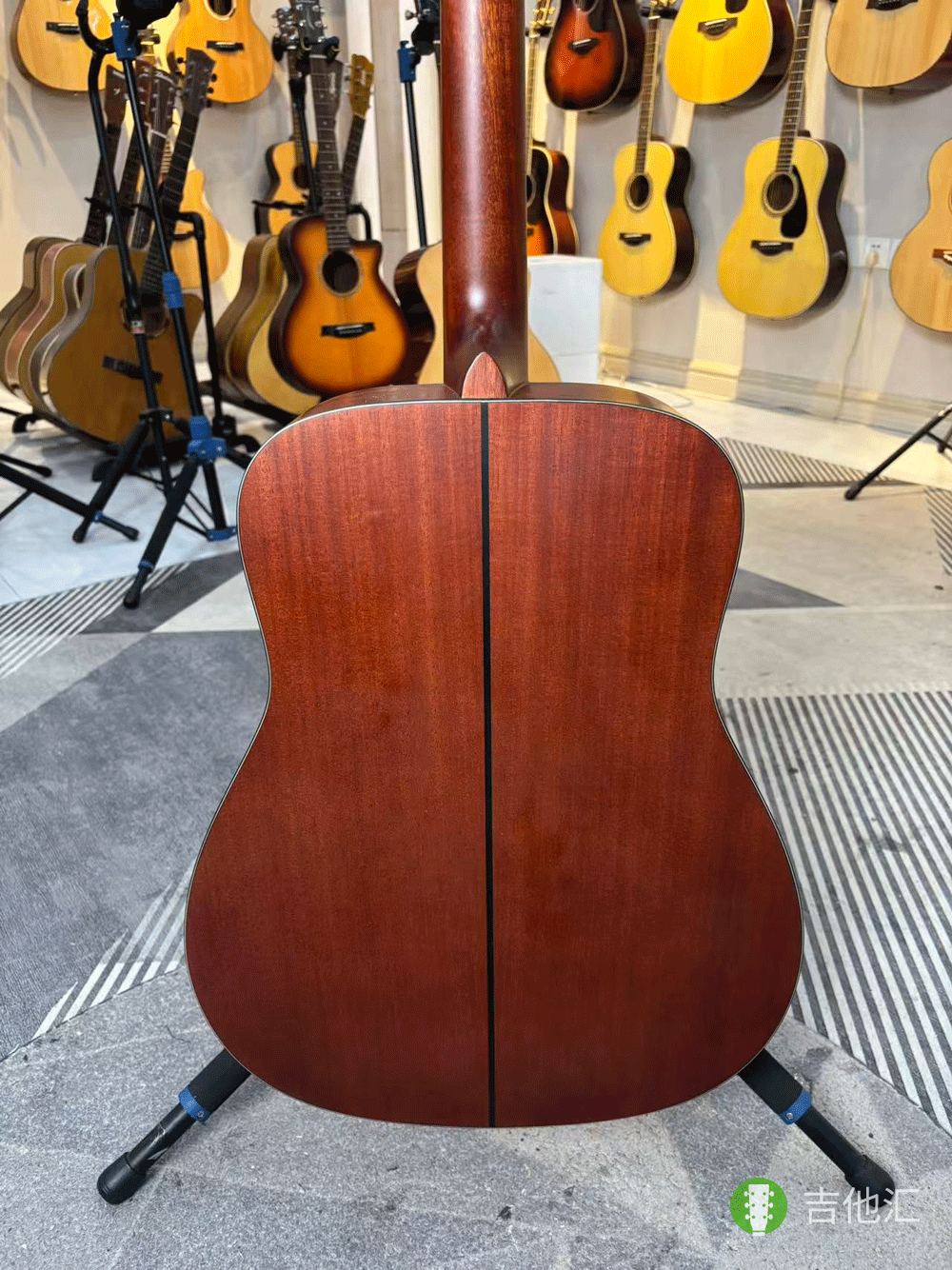 雅马哈FG3 背板实拍图