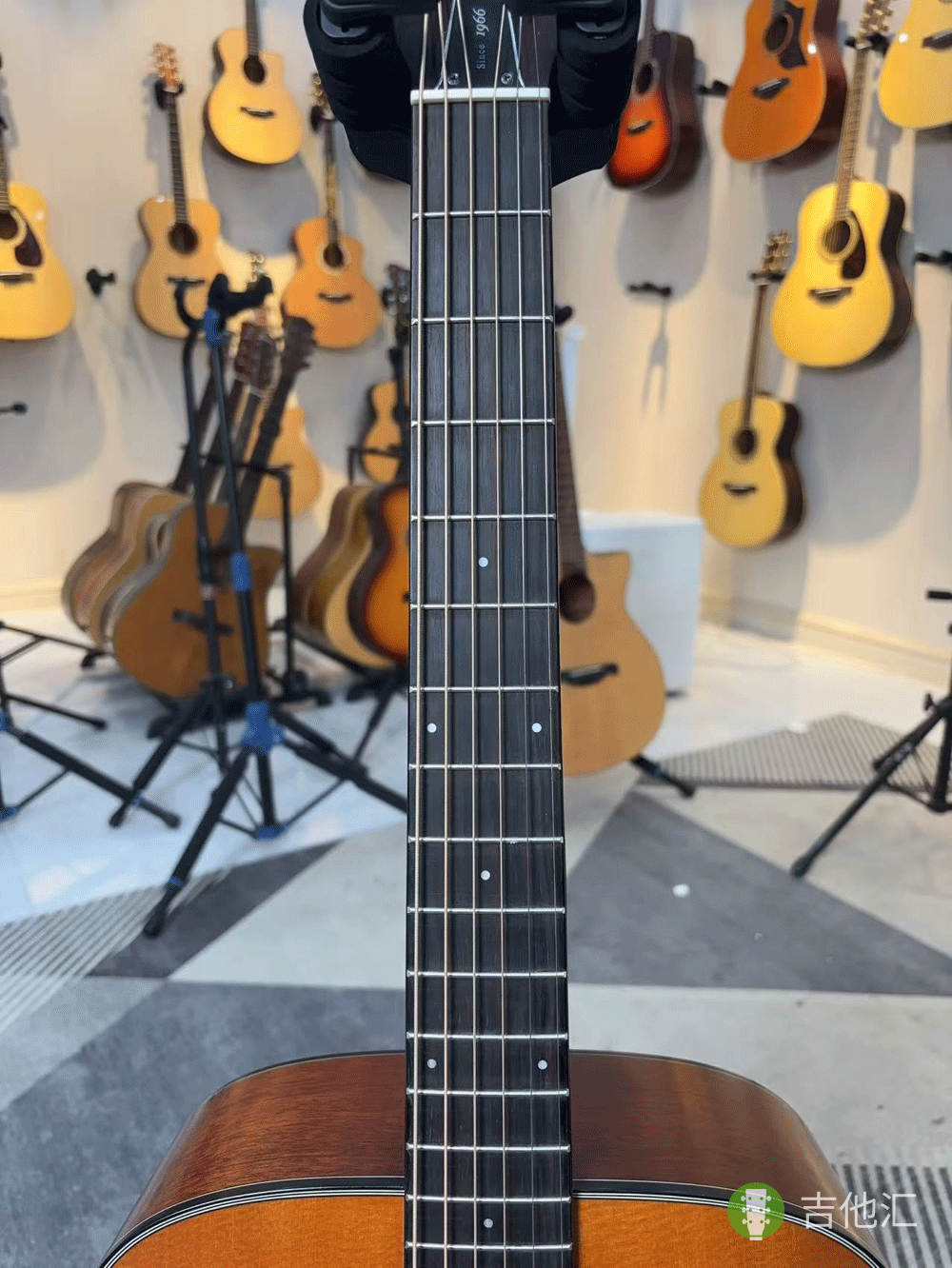 雅马哈FGX3 指板实拍图