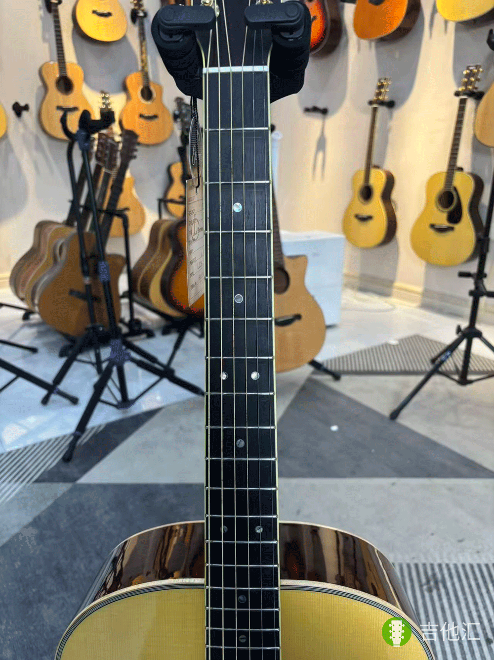 雅马哈LL16 指板实拍图