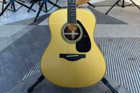 雅马哈LL16  二手98新 41寸全单电箱带吊牌