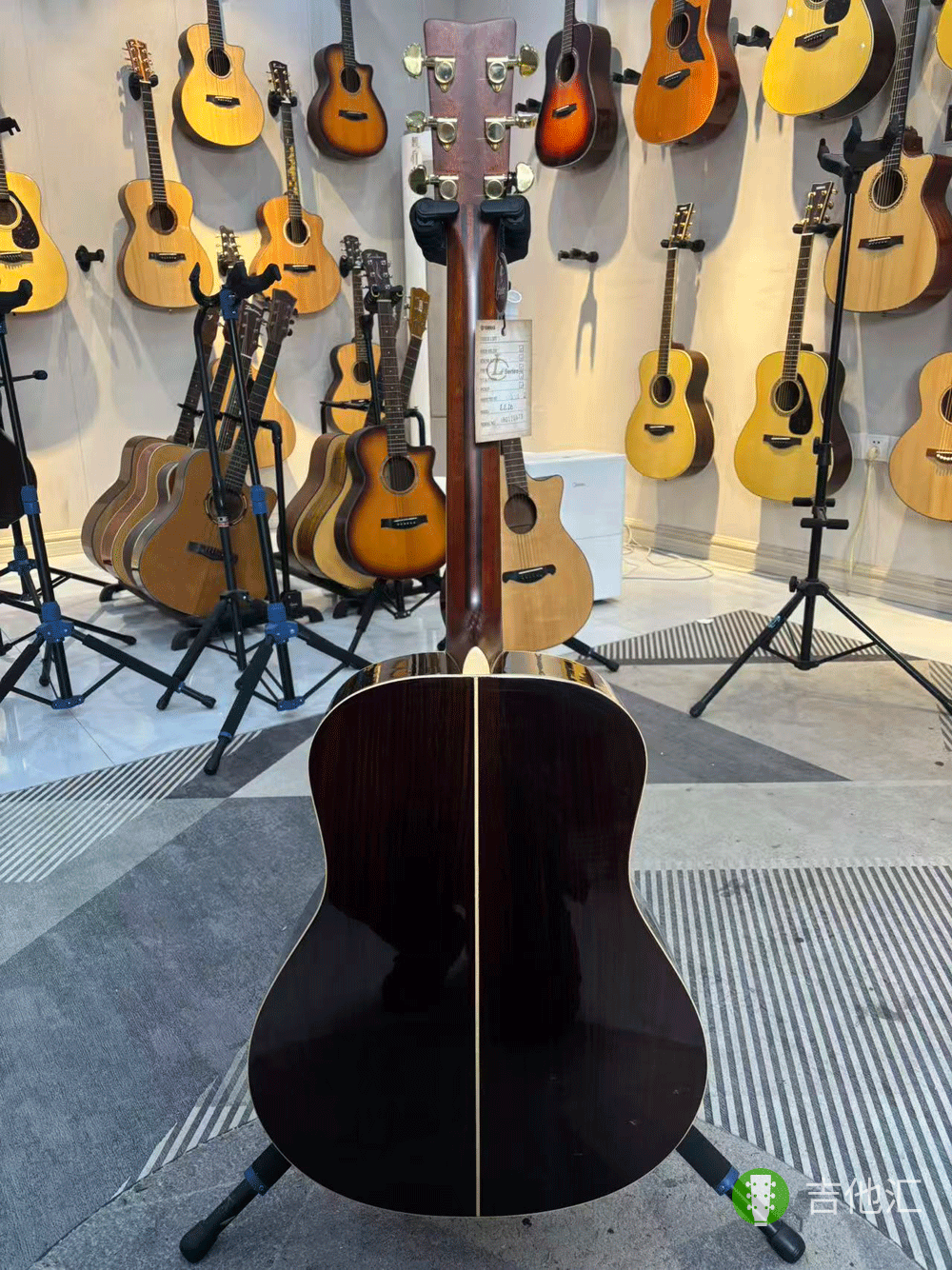 雅马哈LL16 背面实拍图