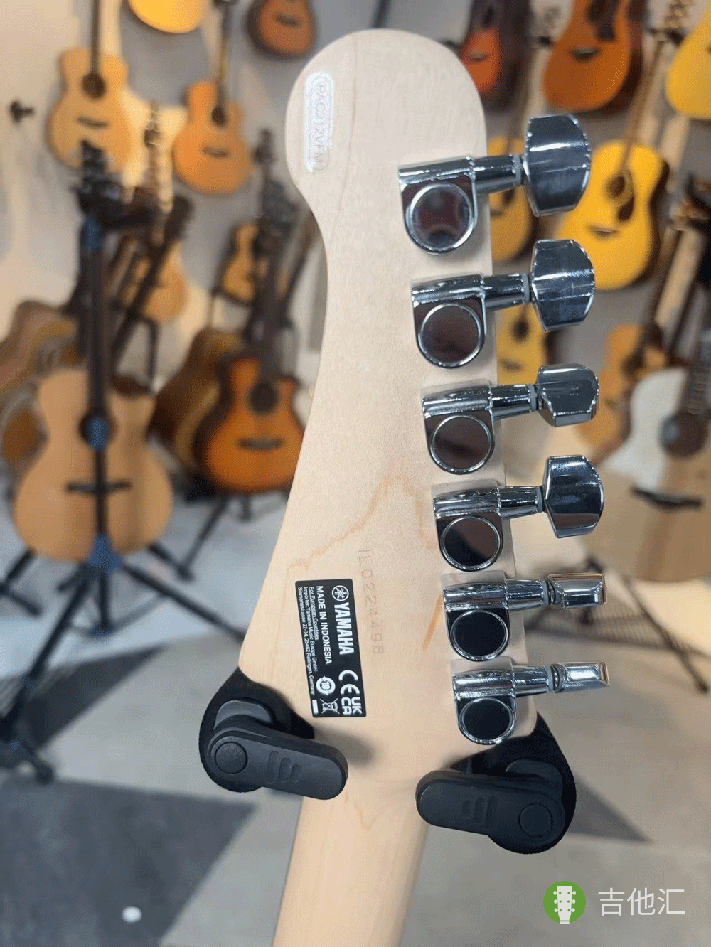 雅马哈PAC212CFM SN编码实拍图