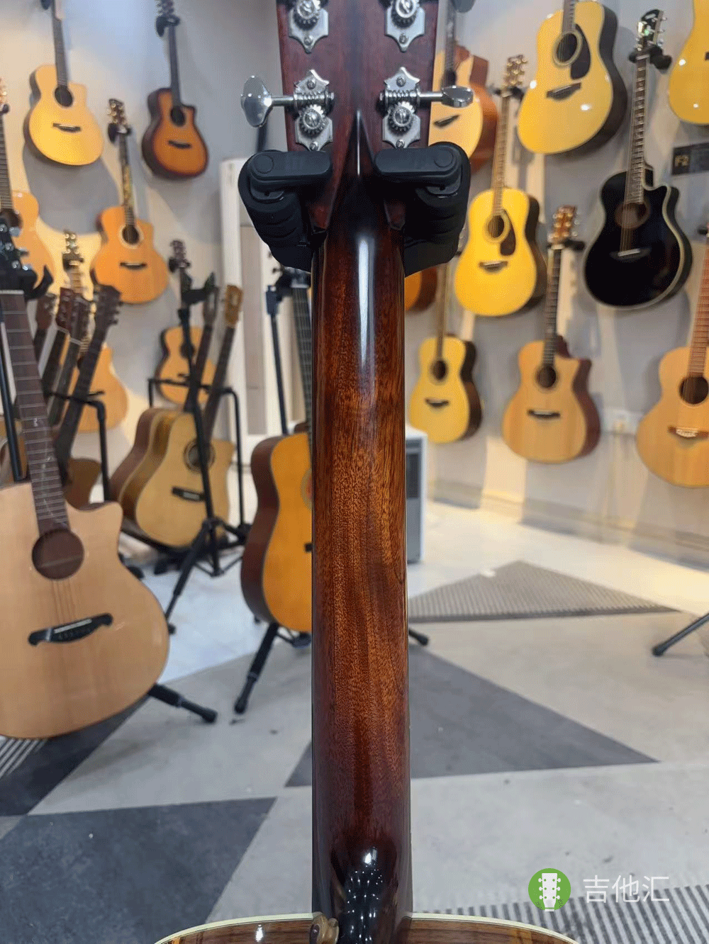 伊斯特曼E20D 琴颈实拍图