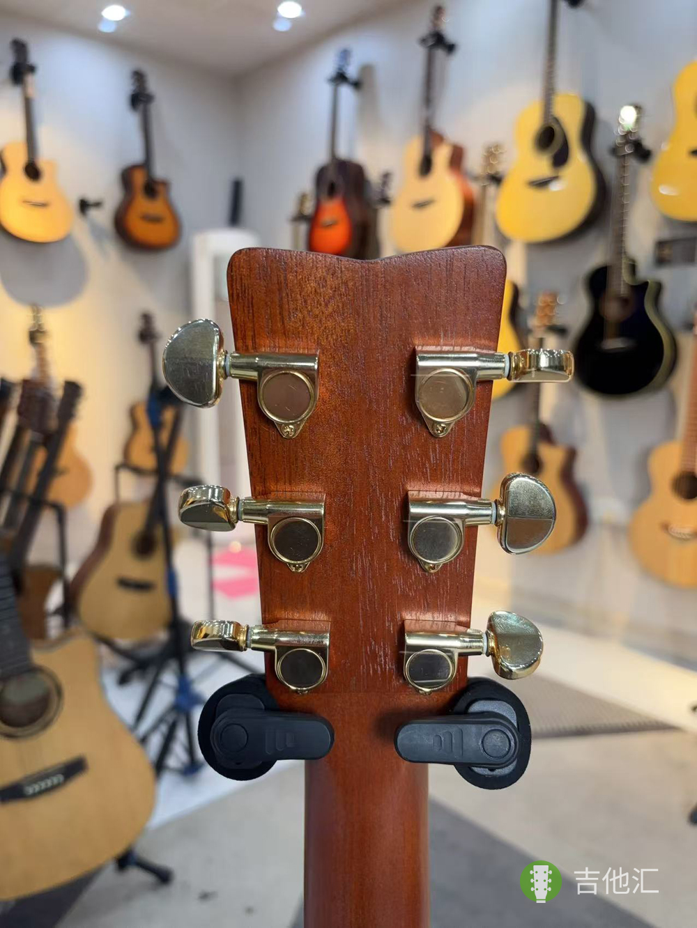 雅马哈FG705S 弦钮实拍图