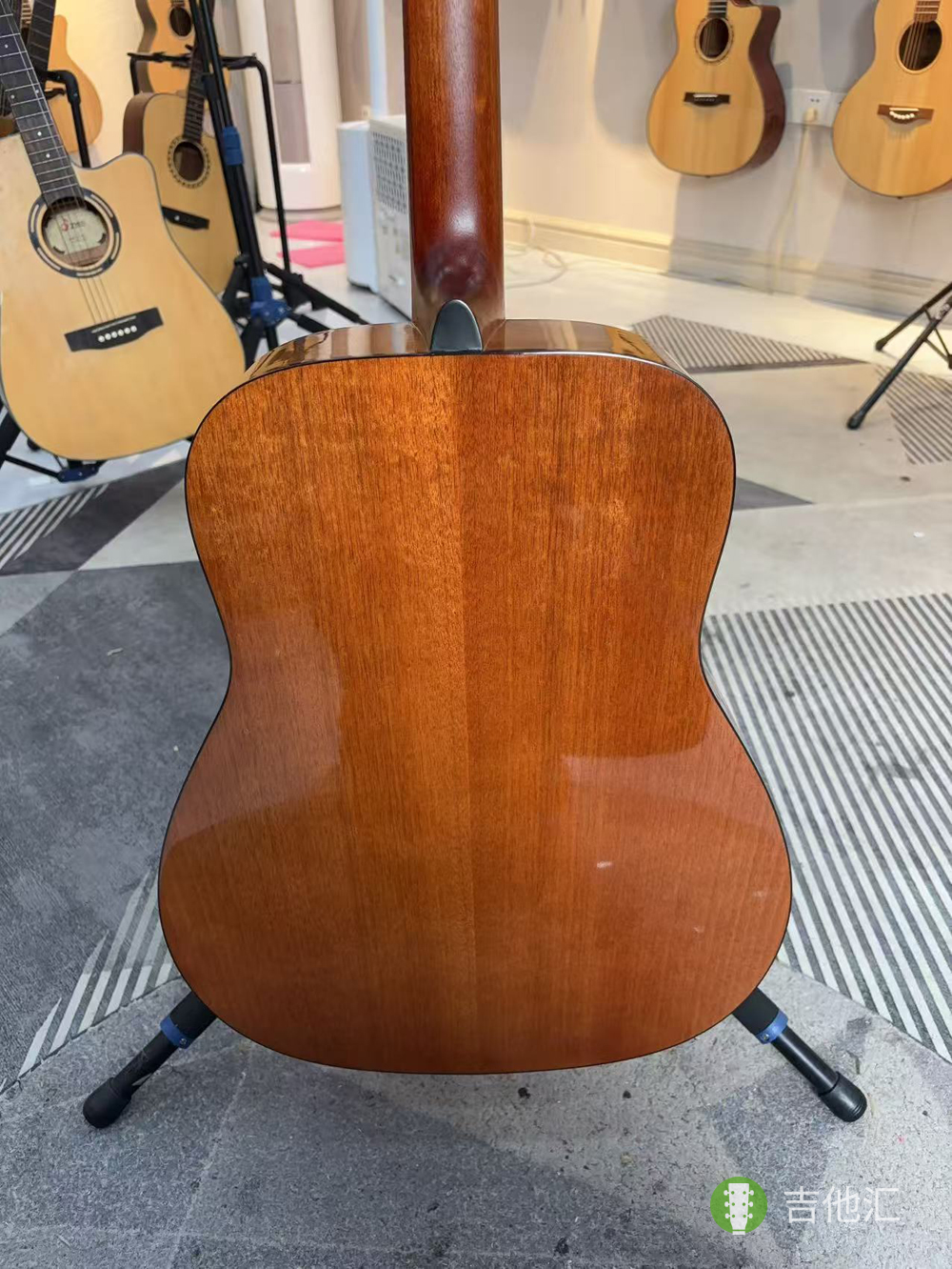 雅马哈FG705S 背板实拍图