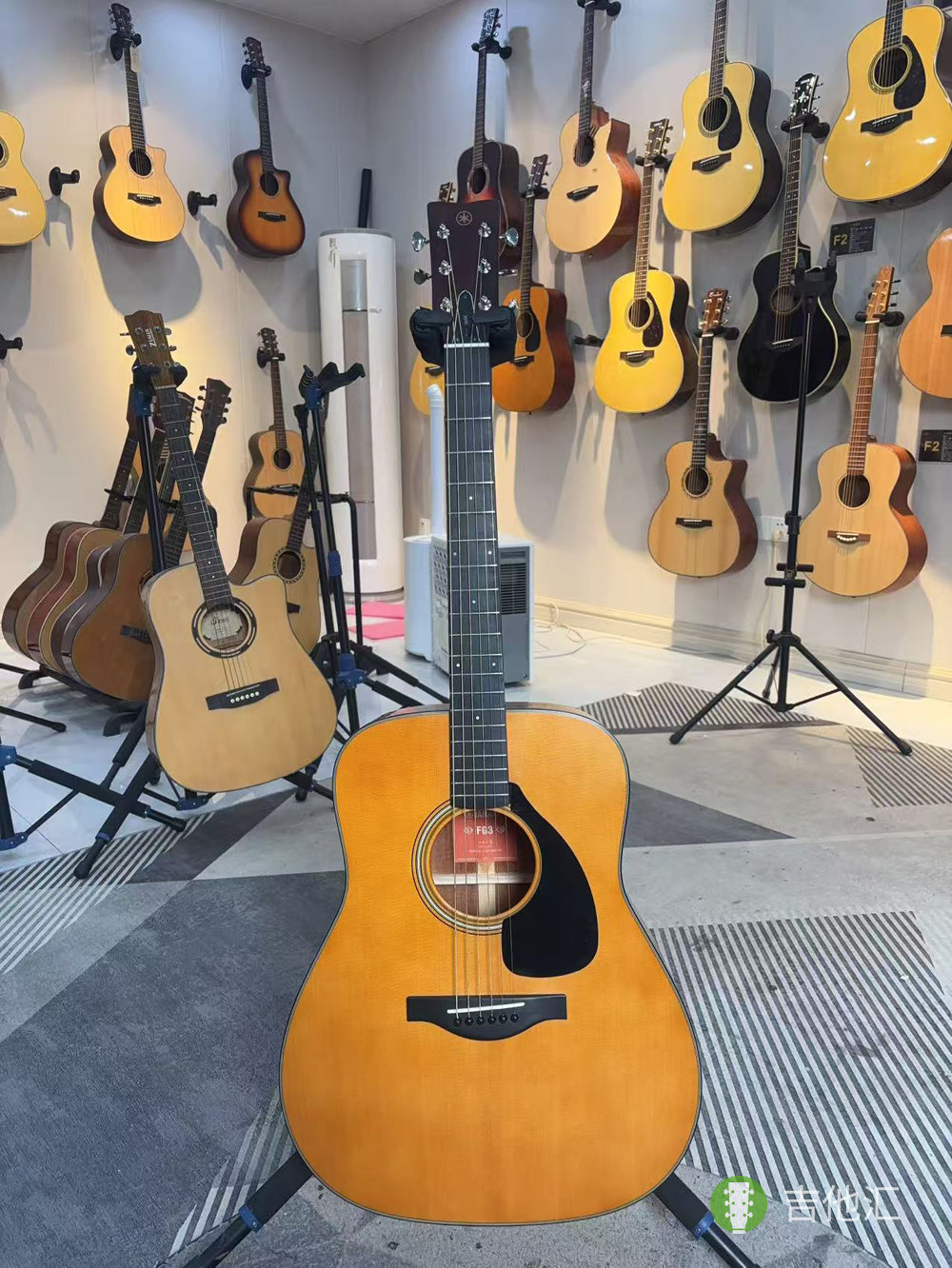 雅马哈FG3 正面实拍图