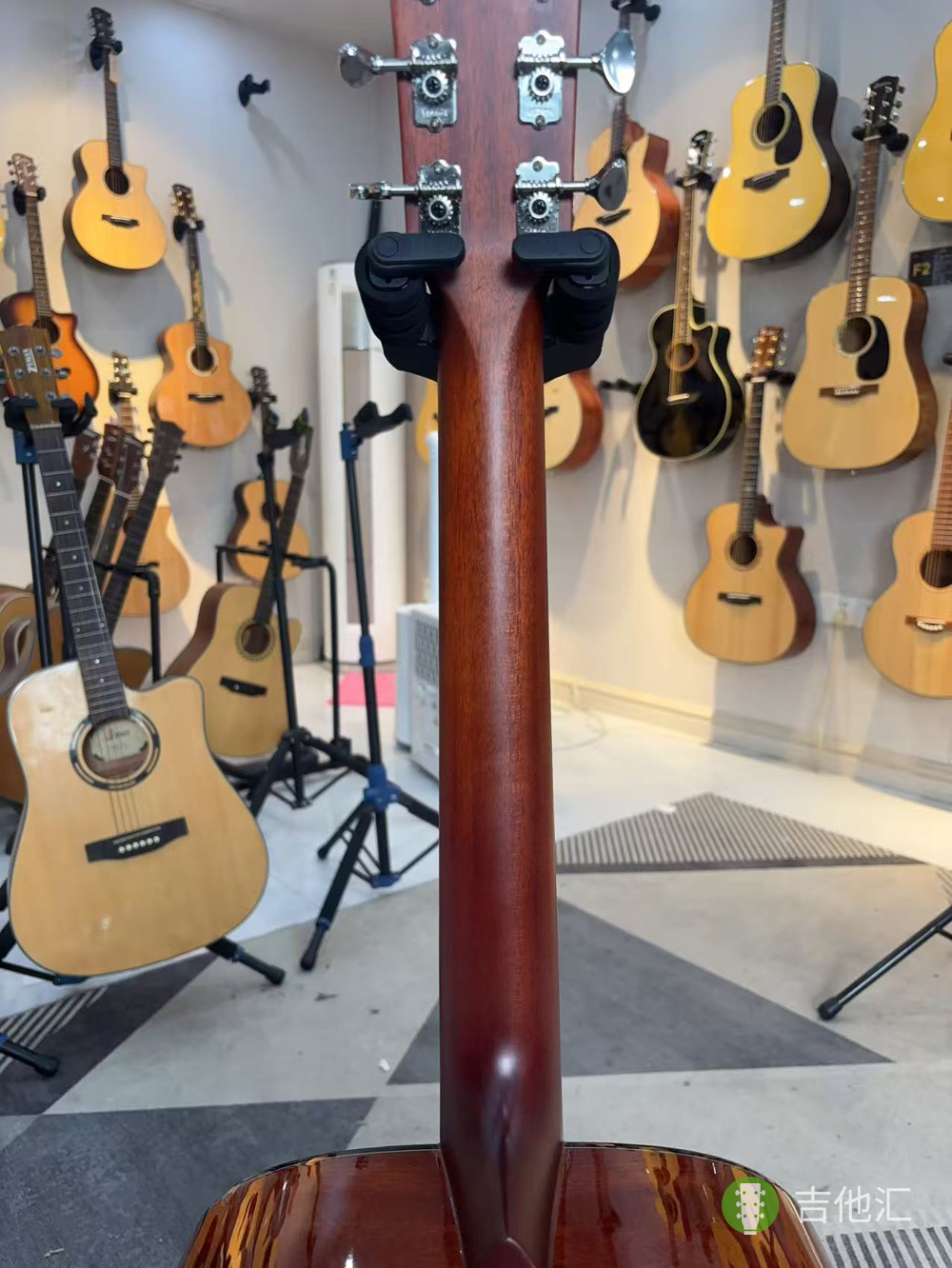 雅马哈FG5 琴颈实拍图